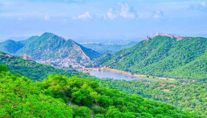 SC Puts On Hold Its Earlier Order On Aravalli Definition, Next Hearing On January 21, 2026