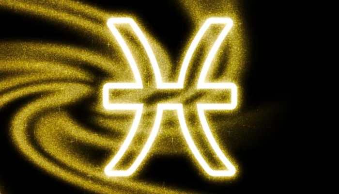 Pisces January 2026 Monthly Horoscope: Check Your Health, Love, Career, Family, And Life Predictions