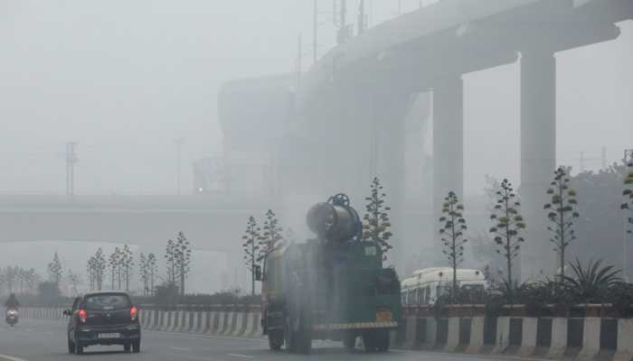Delhi Air Quality Deteriorates To ‘Very Poor’ As AQI Hits 354 Amid Cold Wave