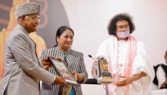 Delhi CM Donates Month’s Salary To Ram Katha Platform