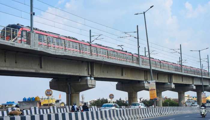 Delhi Metro services to start early at 3 am on Republic Day