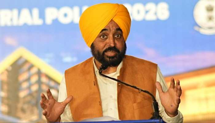 'Vishav Guru' turned into 'Vishav Chela' as US dictates terms to India: CM