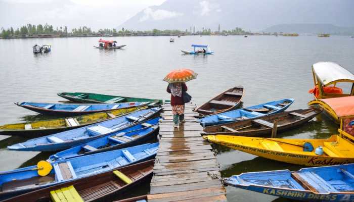 J-K weather update: Fresh snowfall in hills, rainfall in… | Check full report