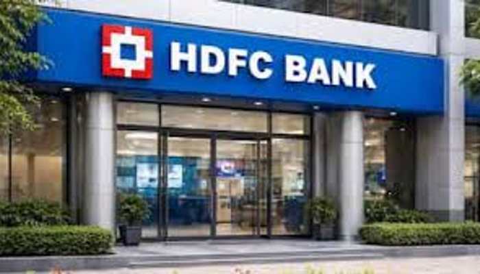 HDFC Bank Q4 profit grows 8 pc; NII shows modest increase