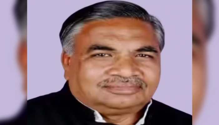 Big scam in Agrawal Sammelan? President Garg accused of embezzling