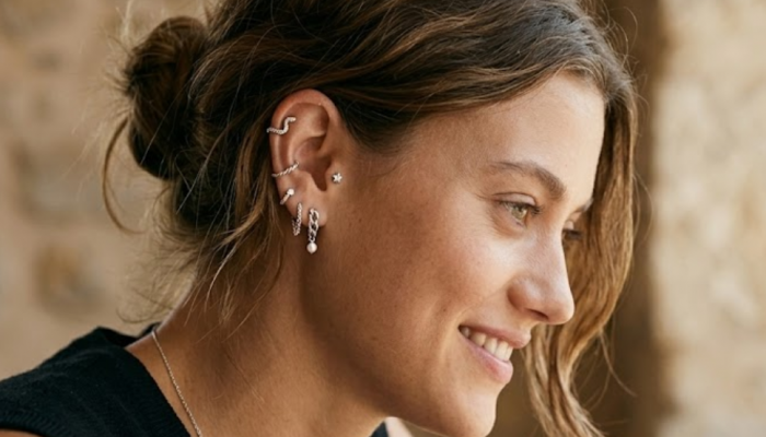 Elegant Silver Earrings for Stylish Mother’s Day Gifting
