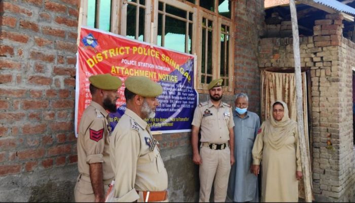 J-K: Drug peddlers’ properties worth Rs 3.5 crore seized by police in Srinagar