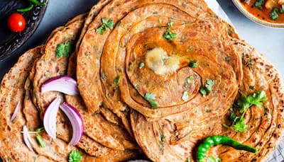 Try These Easy Steps to Make Garlic Lachha Paratha At Home