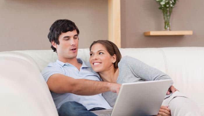 For a happier life, give up Facebook: Study