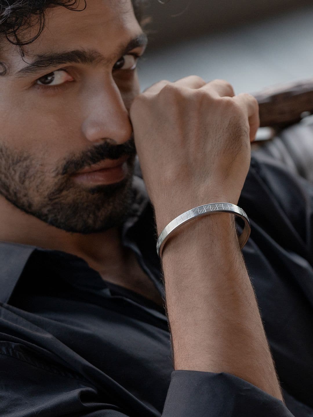 Swashaa Silver-Plated Kada Bracelet