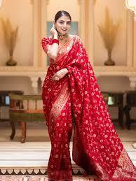 VASTRAAVEDAA Ethnic Motifs Zari Woven Banarasi Saree With Unstithced Blouse Piece