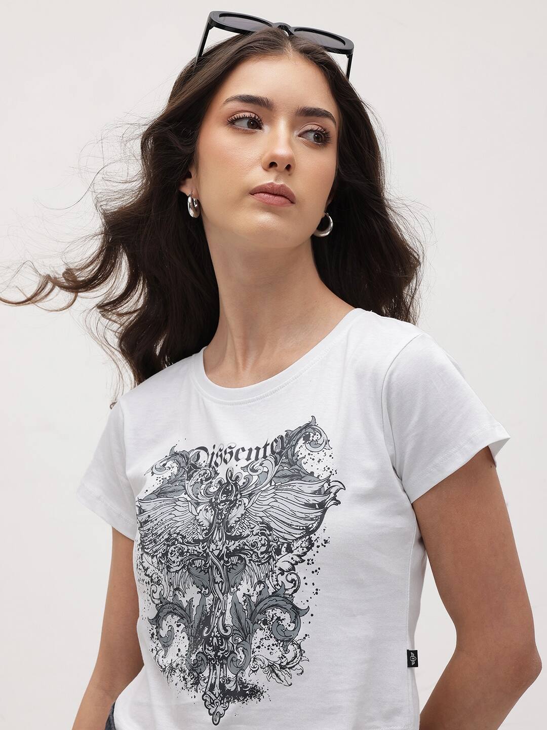Roadster The Life Co. Graphic Printed Pure Cotton Oversize Crop T-shirt Roadster The Life Co. Graphic Printed Pure Cotton Oversize Crop T-shirt