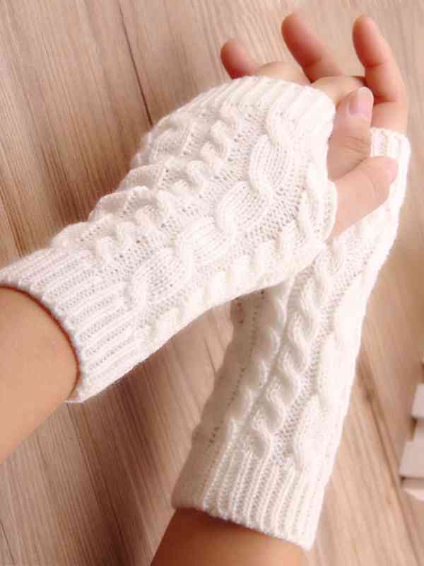 Bold N Elegant Women Acrylic Winter Gloves Bold N Elegant Women Acrylic Winter Gloves