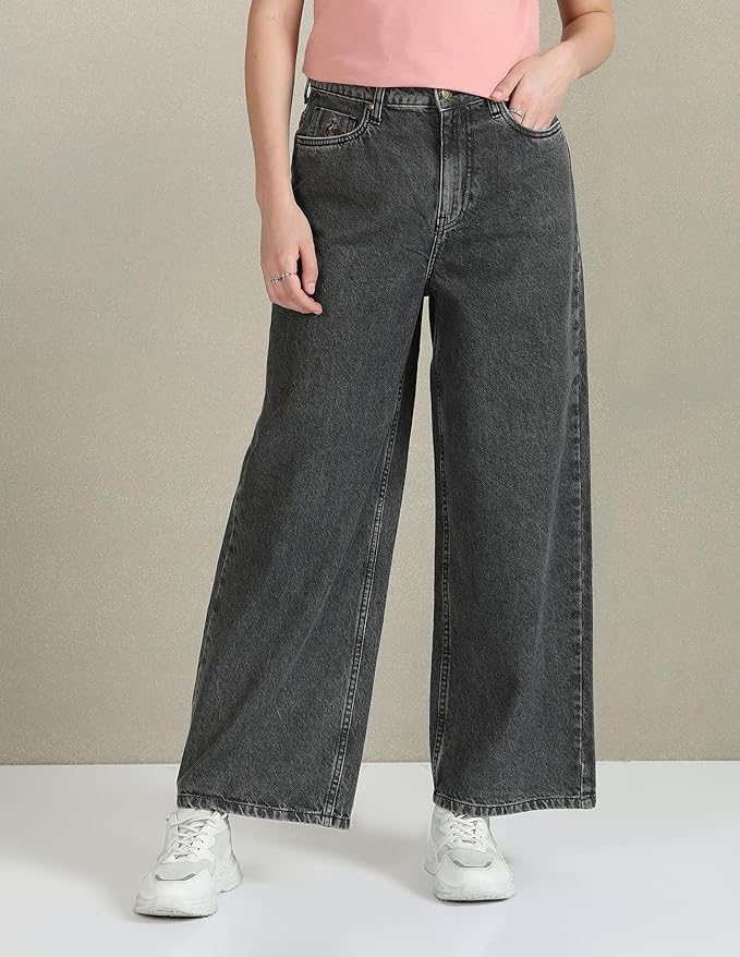 U.S. POLO ASSN. Women's Loose High Rise Jeans U.S. POLO ASSN. Women's Loose High Rise Jeans