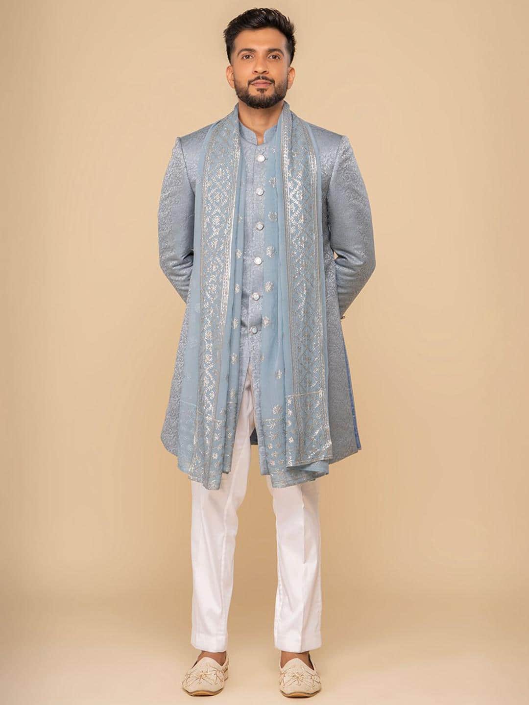  Neumen Men Woven Mandarin Collar Sherwani Set