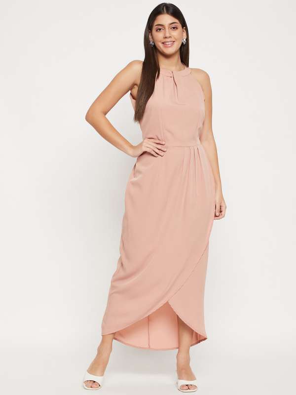 Elegant Halter Neckline – Adds a sleek, modern touch while beautifully highlighting the shoulders.  Soft Crepe Fabric – Lightweight, breathable, and flowy for a comfortable yet stylish fit.  Floor-Length Silhouette – Gives a graceful, elongated look perfe