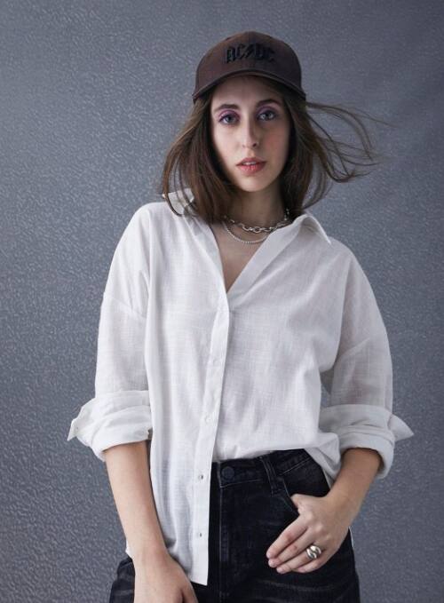 white shirt styling how to style white shirt white shirt outfit ideas casual white shirt looks office white shirt styles white shirt day to night women’s white shirt fashion versatile white shirt outfits white shirt with denim white shirt styling white shirt styling how to style white shirt white shirt outfit ideas casual white shirt looks office white shirt styles white shirt day to night women’s white shirt fashion versatile white shirt outfits white shirt with denim white shirt styling