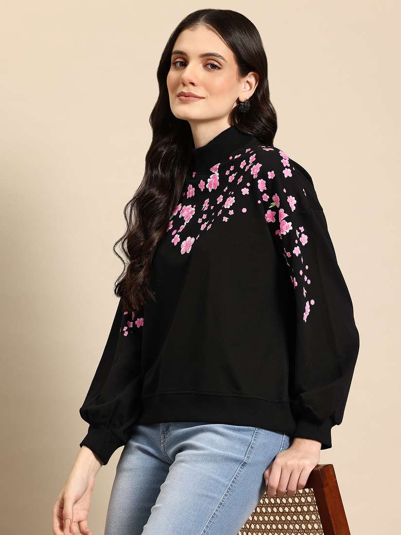  Mast &amp; Harbour Floral Printed Sweatshirt