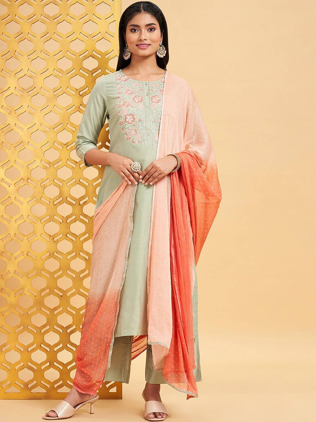 RANGMANCH BY PANTALOONS Floral Embroidered Kurta &amp; Palazzos With Dupatta