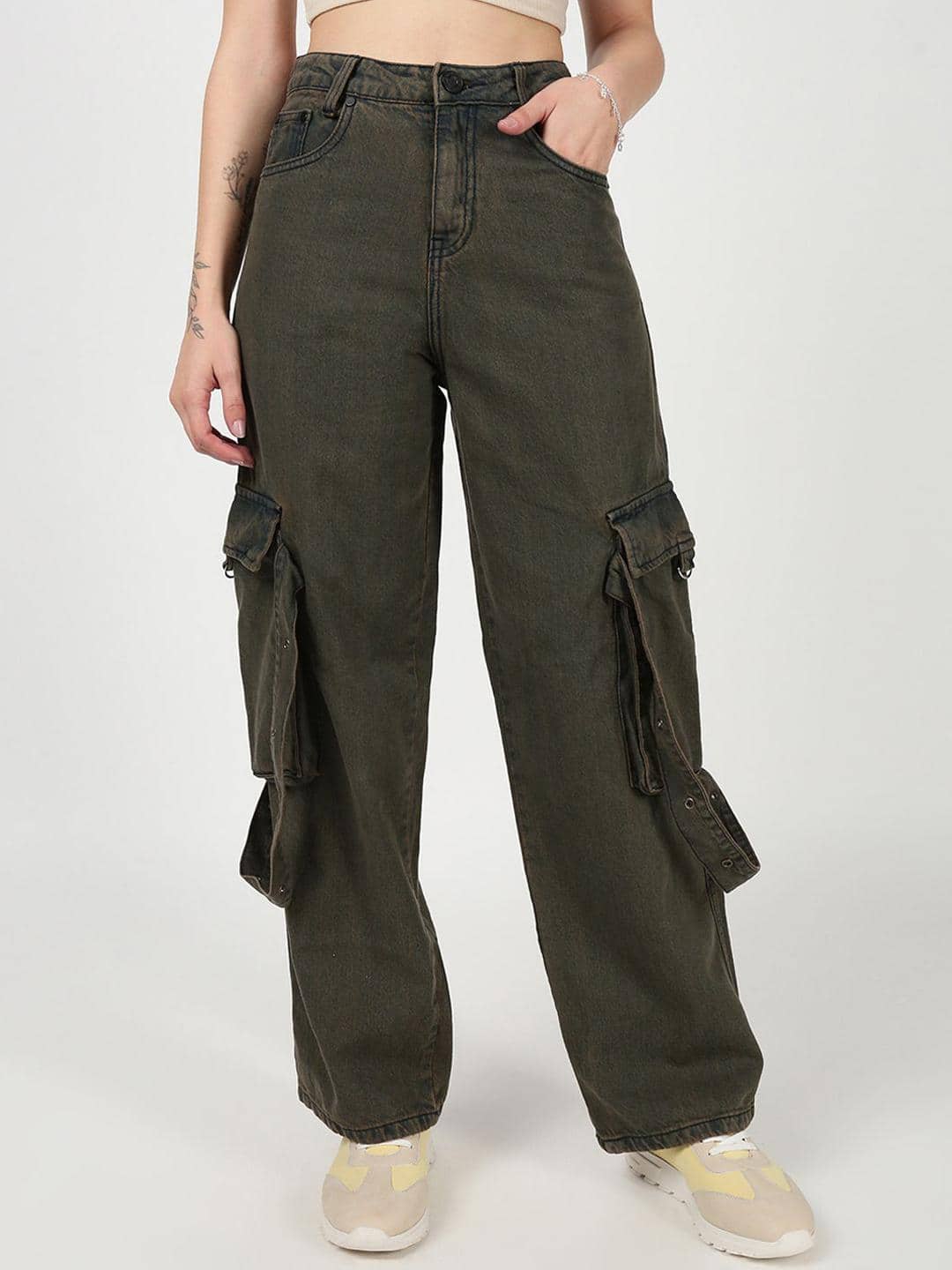  Bene Kleed Women Relaxed Fit High-Rise Light Fade Non Stretchable Jeans