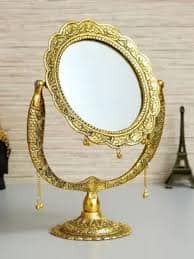 Fashion Bizz Gold-Toned Textured Metal Round-Shaped Mirror Fashion Bizz Gold-Toned Textured Metal Round-Shaped Mirror